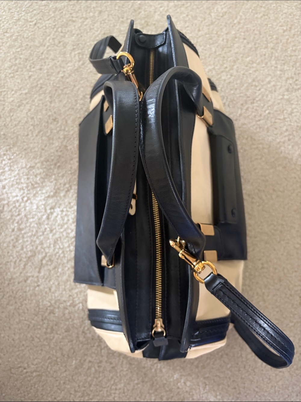 CHLOE - Black and Cream Leather Satchel Bag - Picture 8 of 11